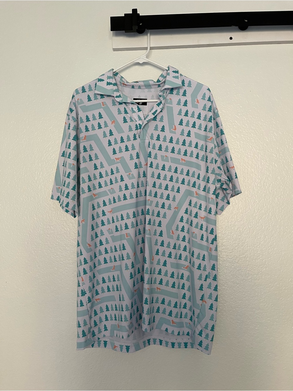 Waggle Men’s Short-Sleeve Polo with Teal Tree Print
